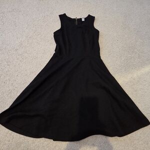 Elegant Black Sleeveless Dress